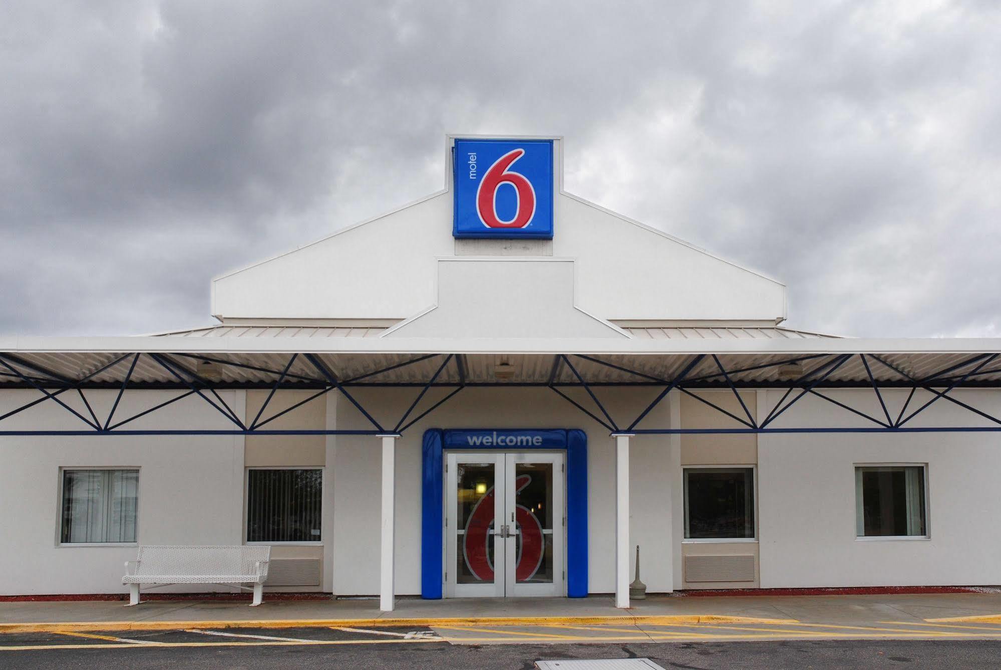 Motel 6-Seekonk, Ma - Providence East エクステリア 写真