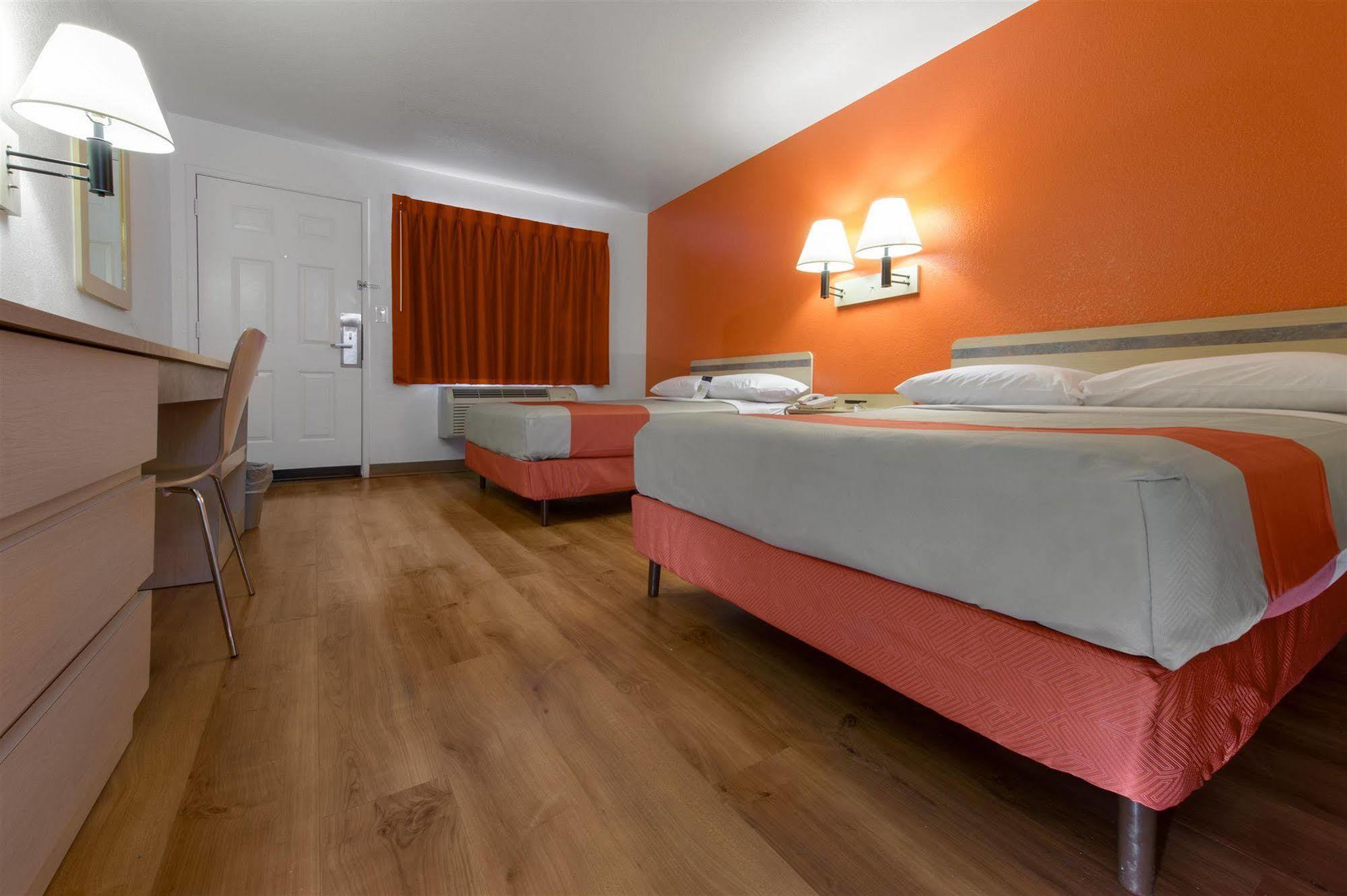 Motel 6-Seekonk, Ma - Providence East エクステリア 写真