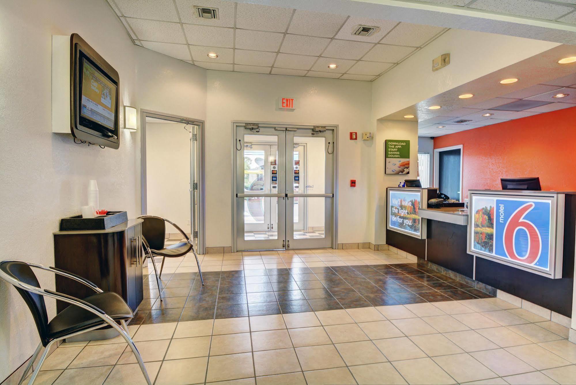 Motel 6-Seekonk, Ma - Providence East エクステリア 写真